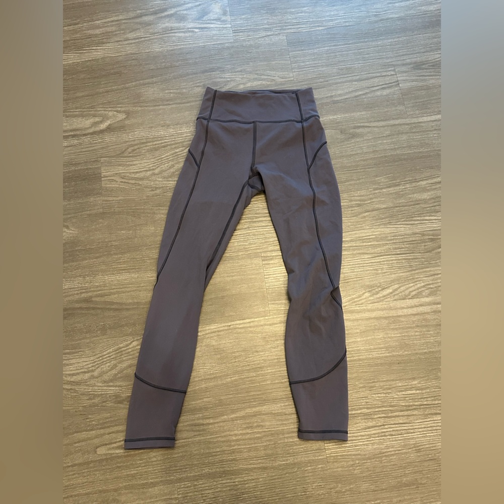 Lululemon Women’s  Purple/Gray Leggings Ankle Size 4